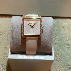 Michael kors leather band watch